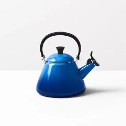 Le Creuset Kone Fluitketel 1,6 Liter Staal Azure -Le Creuset Winkel 40101022200000 alt5
