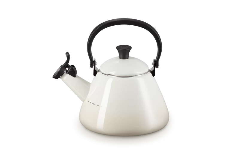 Le Creuset Kone Fluitketel 1,6 Liter Staal Meringue 3 Le Creuset Kone Fluitketel 1,6 Liter Staal Meringue
