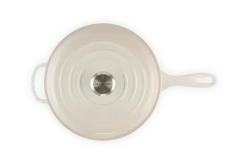 Le Creuset Signature Cassadou Braadpan ø 26 Cm Gietijzer Meringue -Le Creuset Winkel lc 20200116 hl ps fs 21079267164430 004