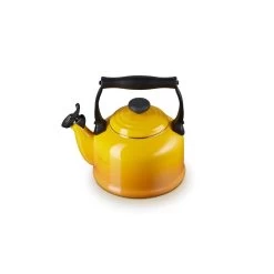 Le Creuset Tradition Fluitketel 2,1 Liter Staal Nectar 9 Le Creuset Tradition Fluitketel 2,1 Liter Staal Nectar -Le Creuset Winkel le creuset tradition fluitketel 2 1 liter staal nectar 4
