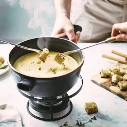 Emile Henry Delight Fondueset 2,1 Liter Keramiek Zwart 7 Emile Henry Delight Fondueset 2,1 Liter Keramiek Zwart -Le Creuset Winkel set a fondue delight 1